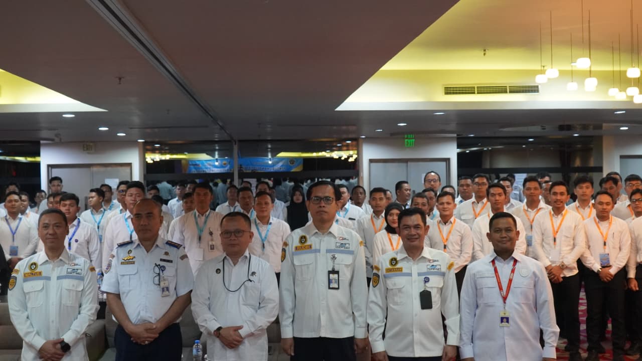 TINGKATKAN KUALITAS PEMERIKSAAN KELAIKLAUTAN KAPAL, KEMENHUB KUKUHKAN 90 MARINE INSPECTOR&nbsp;